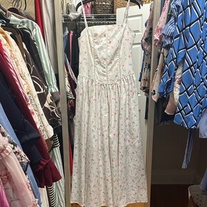 Floral White Maxi Dress